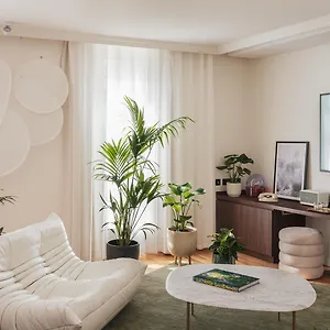**** Hotel Seven Francia